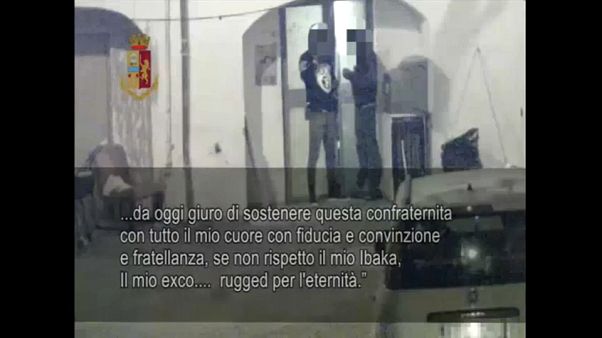 Palermo, blitz contro la mafia nigeriana Palermo, blitz contro la mafia nigeriana