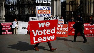 Brexit : Travaillistes et Conservateurs cherchent un compromis