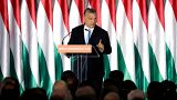 Européennes : Orban lance sa campagne en attaquant Weber et Juncker