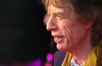Depois da operação, Mick Jagger está "muito melhor"
