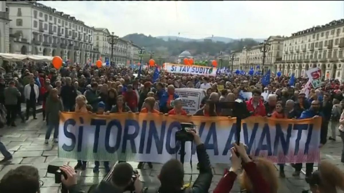 Turin: 20.000 für Schnellzugverbindung