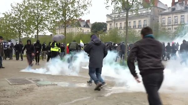 Les Gilets Jaunes Enregistrent Leur Plus Faible Mobilisation Pour Lacte 21