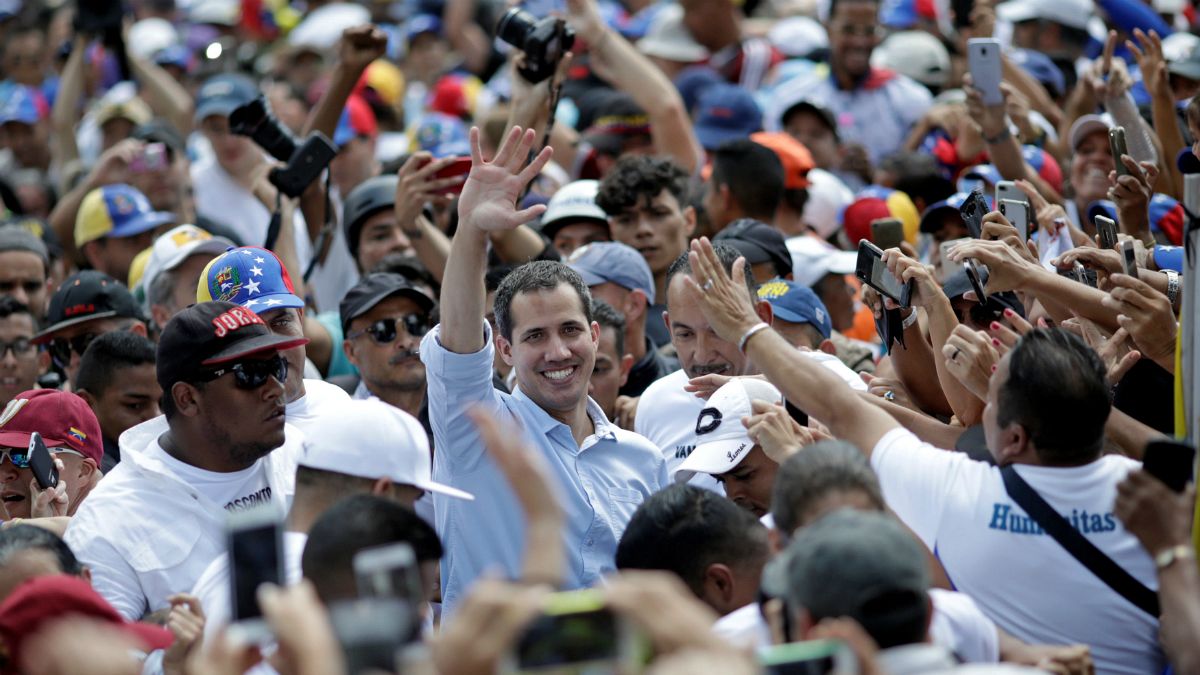 بحران ونزوئلا؛ مخالفان مادورو بار دیگر به خیابان‌ها آمدند