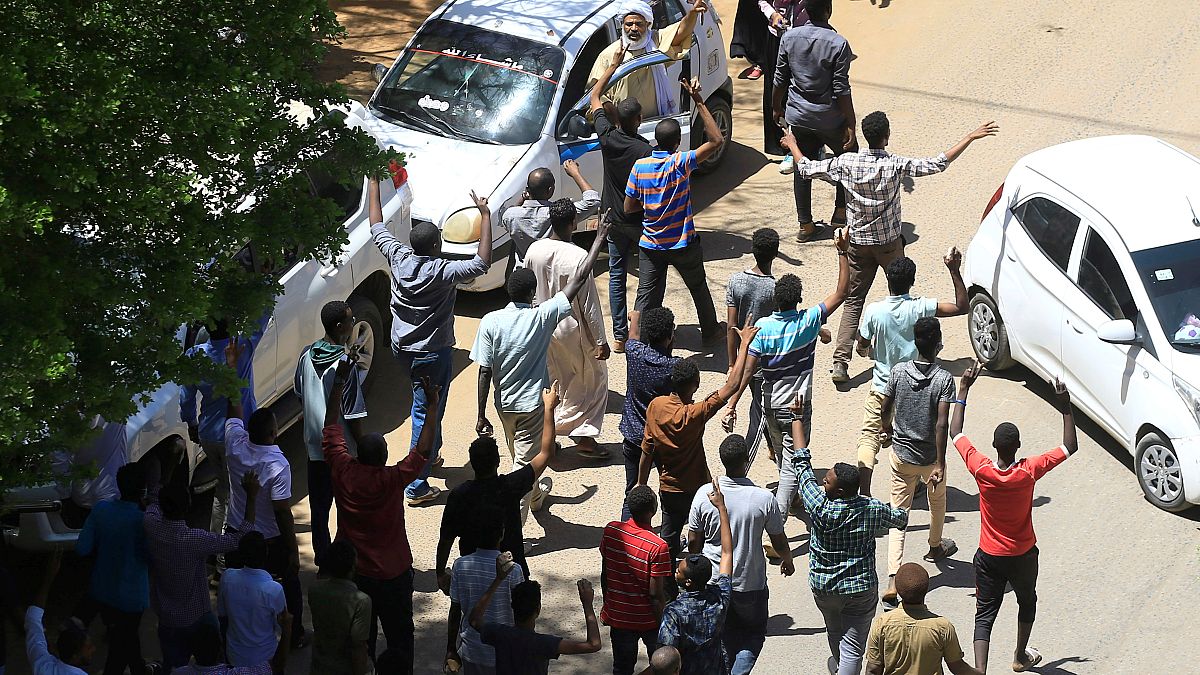 جانب من المظاهرات السودانية