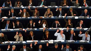 Deputados ao Parlamento Europeu votam em Estrasburgo