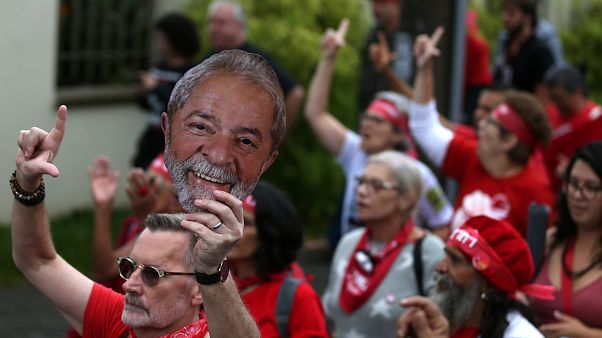 Lula cumple un año en la cárcel y dice tener la concienca tranquila Lula cumple un año en la cárcel y dice tener la concienca tranquila