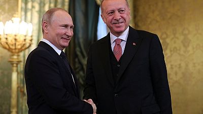 Путин обещает Эрдогану больше оружия