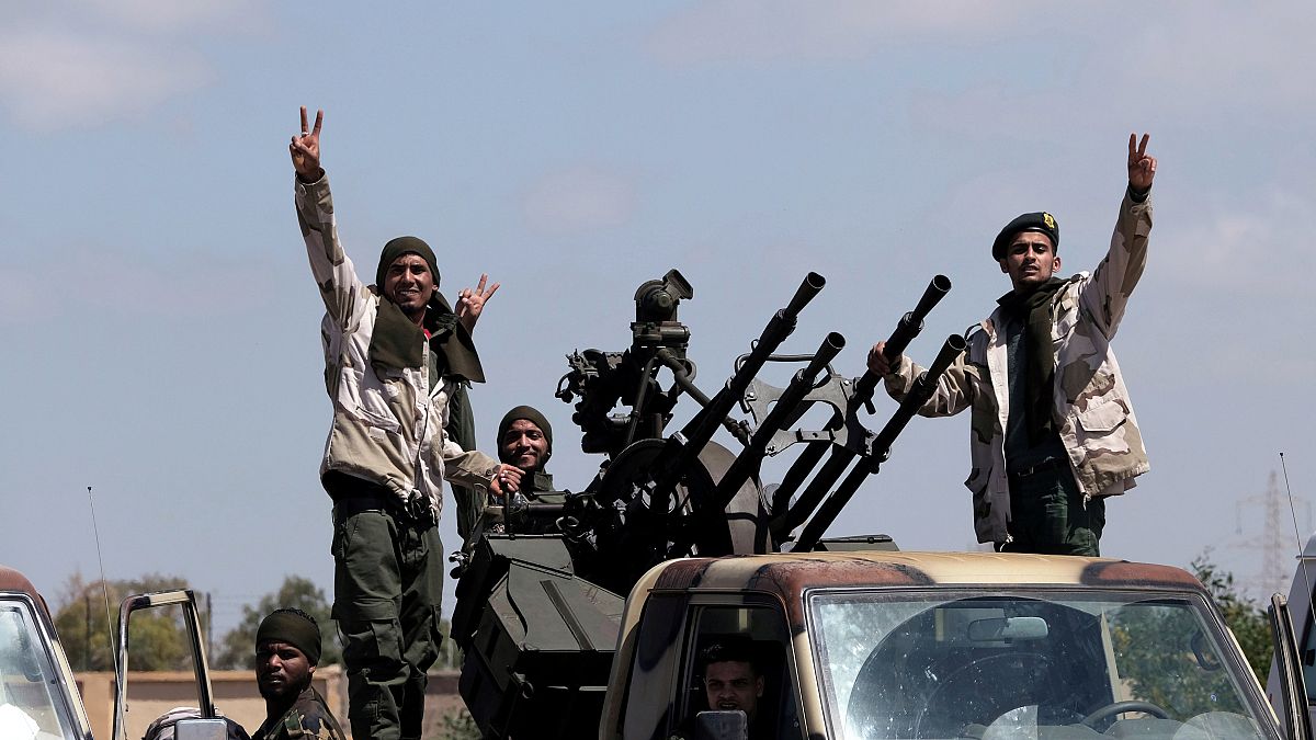 ЕС призывает к «гуманитарному перемирию» в Ливии