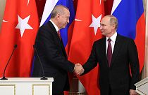 Recep Tayyip Erdogan (L) and Vladimir Putin on Jan 23, 2019