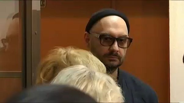 Der russische Regisseur Serebrennikow ist aus dem Hausarrest entlassen worden Der russische Regisseur Serebrennikow ist aus dem Hausarrest entlassen worden