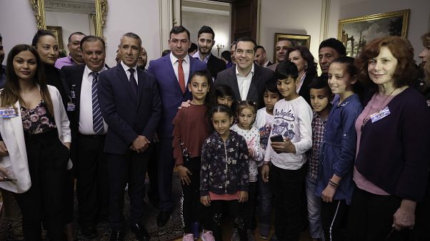 Συνάντηση Τσίπρα με εκπροσώπους Ρομά στο Μαξίμου Συνάντηση Τσίπρα με εκπροσώπους Ρομά στο Μαξίμου