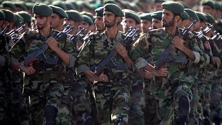 أمريكا تصنف الحرس الثوري الإيراني منظمة إرهابية وطهران ترفض التصنيف