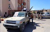 Líbia: Légitámadás érte a fővárosi repteret