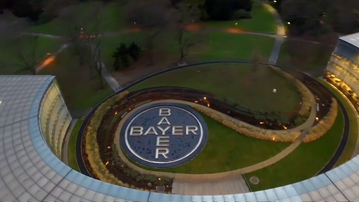 Bayer baut 4.500 Jobs in Deutschland ab - Servicefirma vor dem Aus