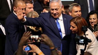 رئيس وزراء إسرائيل بنيامين نتنياهو يتحدث لأنصاره في تل أبيب 09-04-2019