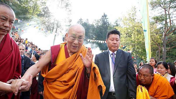 Tibet'in ruhani lideri Dalay Lama akciğer enfeksiyonu nedeniyle hastaneye kaldırıldı Tibet'in ruhani lideri Dalay Lama akciğer enfeksiyonu nedeniyle hastaneye kaldırıldı