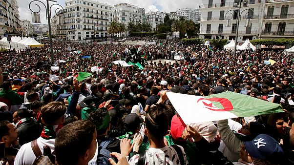زمان برگزاری انتخابات ریاست جمهوری تعیین شد زمان برگزاری انتخابات ریاست جمهوری تعیین شد