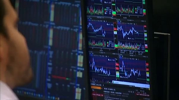 Brexit, mercati poco reattivi alla proroga, su le compagnie aeree Brexit, mercati poco reattivi alla proroga, su le compagnie aeree