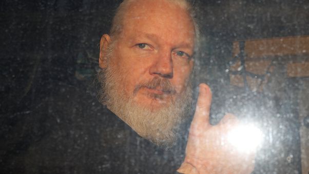 Raw Politics in full: Brexit extension, Assange arrest and anti-prostitution petition Raw Politics in full: Brexit extension, Assange arrest and anti-prostitution petition