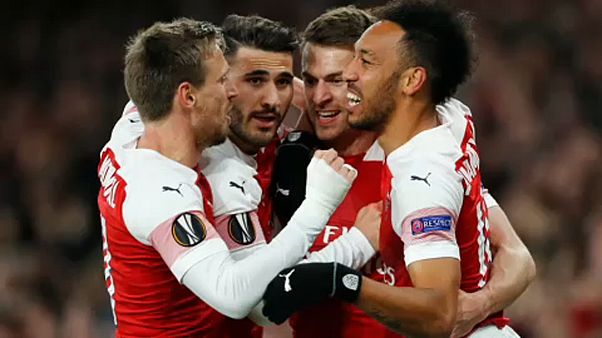 El Arsenal y el Valencia apuntan hacia las semifinales de la Liga Europa El Arsenal y el Valencia apuntan hacia las semifinales de la Liga Europa