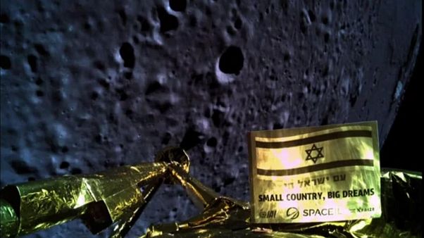 Israel's Beresheet spacecraft fails in moon landing attempt Israel's Beresheet spacecraft fails in moon landing attempt