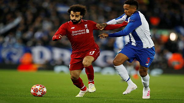 بسبب تعليقات عنصرية ضد محمد صلاح.. منع مشجعين لتشيلسي من حضور مباراة في براغ بسبب تعليقات عنصرية ضد محمد صلاح.. منع مشجعين لتشيلسي من حضور مباراة في براغ