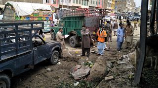 16 قتيلا على الأقل في انفجار قنبلة استهدف سوقا في مدينة كويتا جنوب غرب باكستان