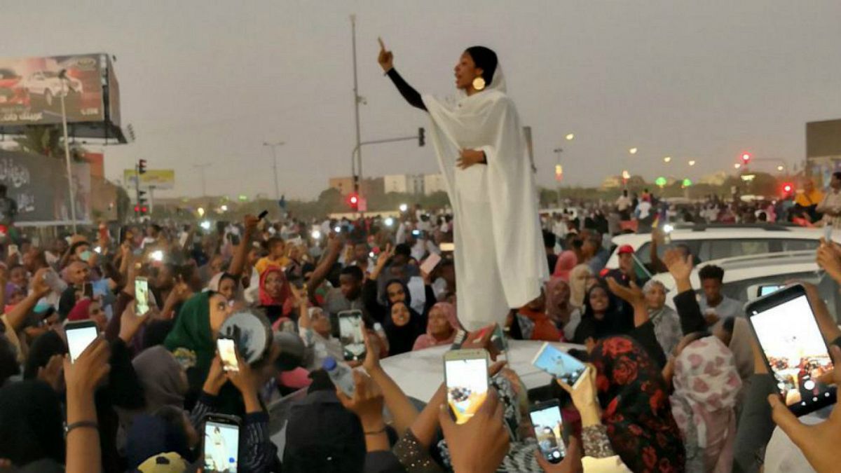 الاء صلاح، نماد جنبش اعتراضی سودان