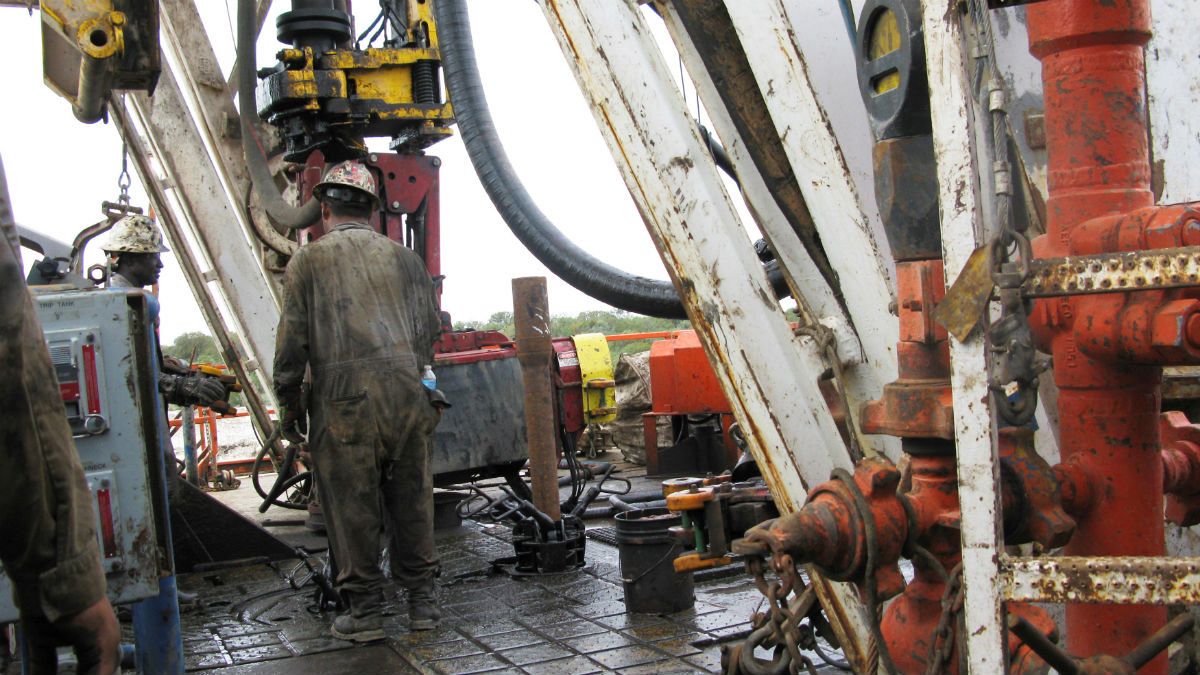 پایین‌ترین سطح تولید نفت در ۵ سال گذشته؛ ایران جایگاه چهارم اوپک را به کویت واگذار کرد