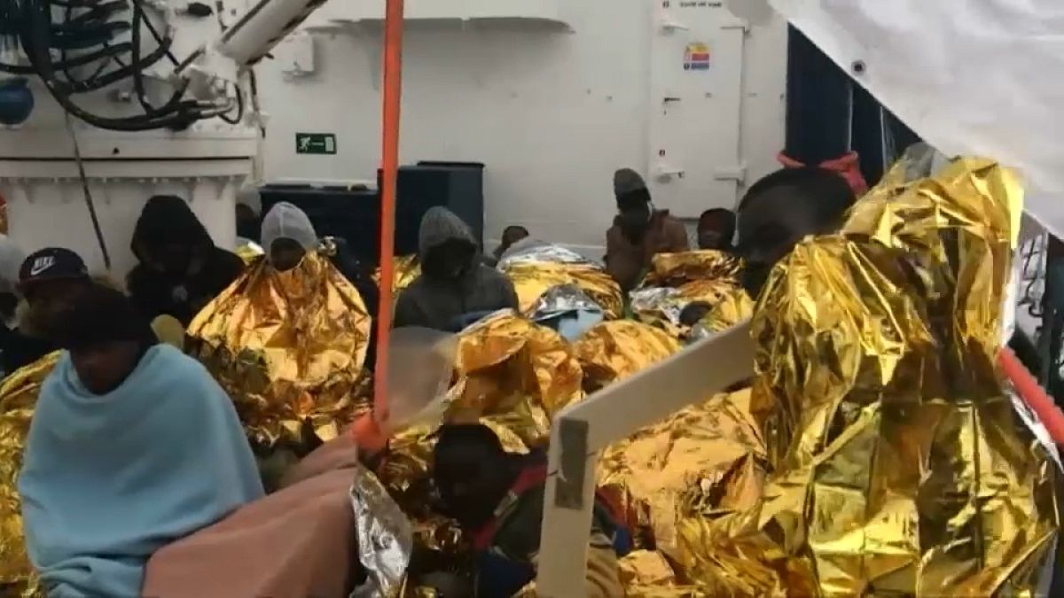 Los 62 migrantes del 'Alan Kurdi' llegan a Malta tras el acuerdo de 4 países