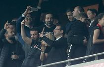 Ekrem İmamoğlu, Beşiktaş Başakşehir maçını tribünlerden izledi