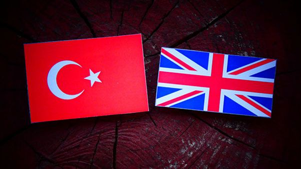 İngiltere anlaşma olmadan AB'den ayrılırsa Türkiye'ye yıllık 2.4 milyar dolarlık fatura çıkacak İngiltere anlaşma olmadan AB'den ayrılırsa Türkiye'ye yıllık 2.4 milyar dolarlık fatura çıkacak