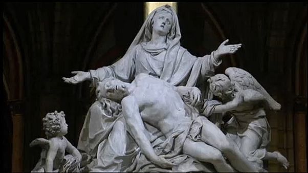 Notre Dame: Franciaország veszteségében osztozik a világ Notre Dame: Franciaország veszteségében osztozik a világ