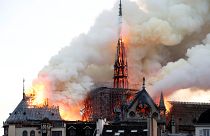 Notre Dame Katedrali'nin onarımı için milyarderler bağış yarışında
