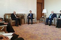 ظریف در دمشق: باید با کشورهای معتقد به حقوق بین‌الملل و نه قانون جنگل همکاری شود