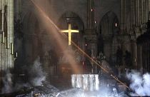Tűz után a Notre-Dame belseje