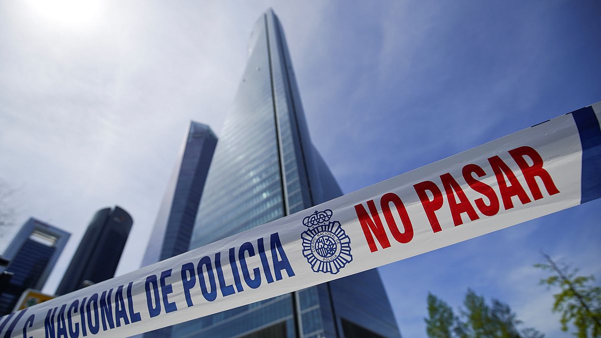 Madrid'de büyükelçiliklerin bulunduğu binadaki bomba ihbarı asılsız çıktı