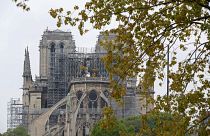 مهندسون متخوفون من سيناريو أسوأ...فهل ستصمد "نوتردام"؟