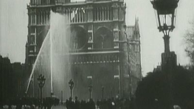 Notre-Dame, esattamente 91 anni fa idranti in azione ma per un'esercitazione