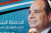 Mısır parlamentosu Sisi'nin 2030'a kadar görevde kalmasını öngören Anayasa değişikliğini onayladı