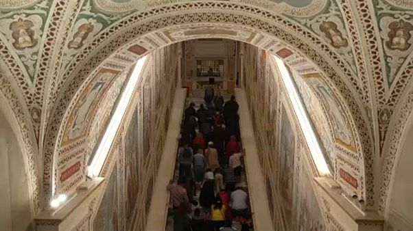 Descubren temporalmente la Escalera Santa de Roma tras su restauración Descubren temporalmente la Escalera Santa de Roma tras su restauración