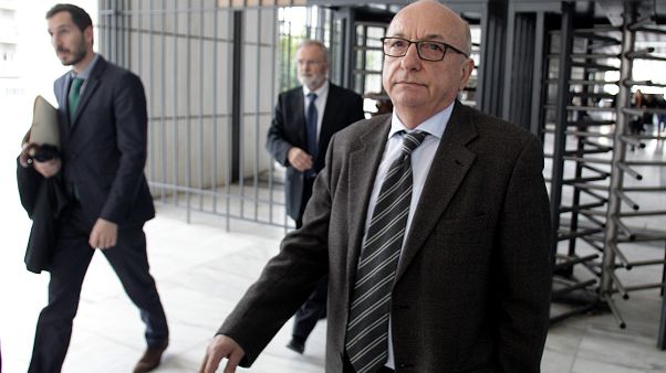 Υπόθεση Siemens: Αθώωση Τσουκάτου προτείνει ο εισαγγελέας Υπόθεση Siemens: Αθώωση Τσουκάτου προτείνει ο εισαγγελέας