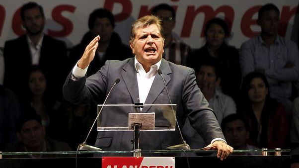 Υπέκυψε στα τραύματά του ο αυτόχειρας πρώην πρόεδρος του Περού Υπέκυψε στα τραύματά του ο αυτόχειρας πρώην πρόεδρος του Περού