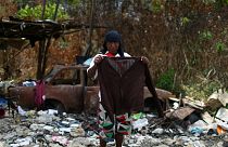  زباله‌گردی مهاجران ونزوئلایی در شهر مرزی «پاکارایما»