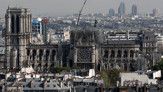 VIDEO - Il drone in volo sopra Notre-Dame mostra i danni dopo l'incendio
