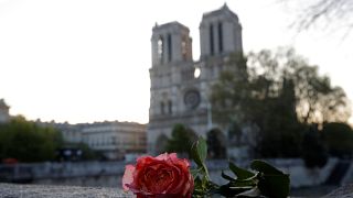 İnteraktif fotoğraf: Notre Dame'ın yangından önce ve sonraki hali