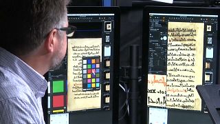 شاهد: مشروع في دير سانت كاترين لحفظ الأناجيل الأثرية رقمياً