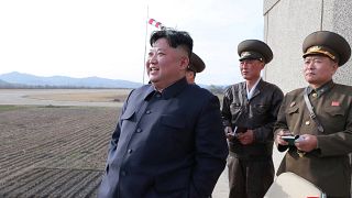 كيم جونغ يتابع تدريبا قتاليا لسلاح الجو الكوري الشمالي