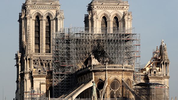 Watch again: Catholics carry out ‘Way of the Cross‘ ritual around Notre Dame Cathedral Watch again: Catholics carry out ‘Way of the Cross‘ ritual around Notre Dame Cathedral