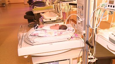 Nace una bebé completamente ebria en Lituania